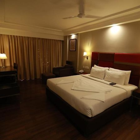 Hotel-S-Park Khammam Exterior photo
