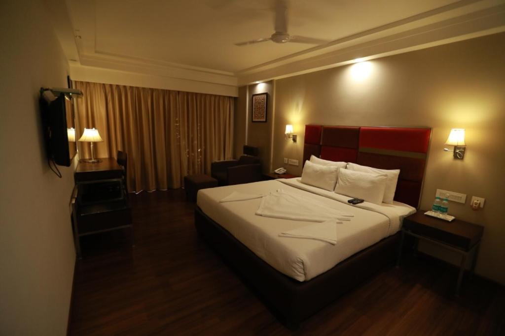 Hotel-S-Park Khammam Exterior photo